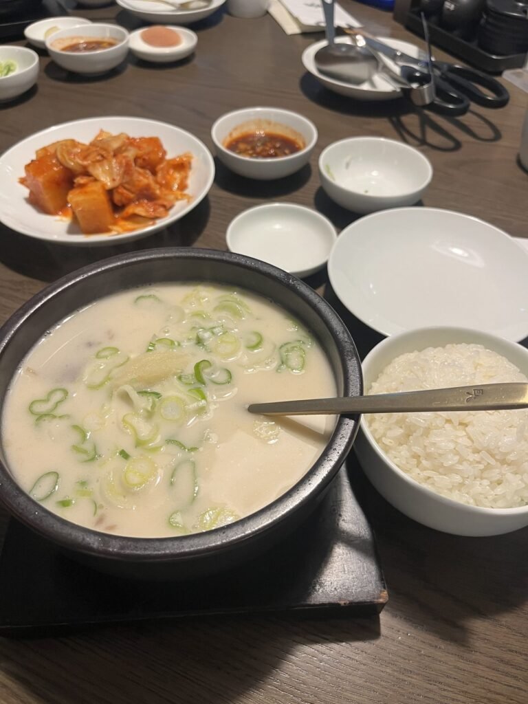 Geodae Gomtang beef bone soup with scallions near Gangnam Station